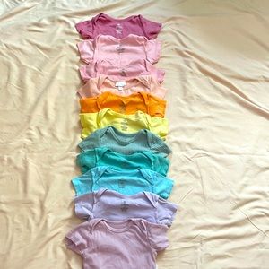 Honest Company solid onesies 3-6 months